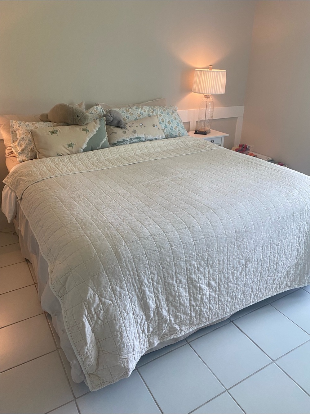 Casaluna Cream Quilted Coverlet - Soft Neutral Bedding